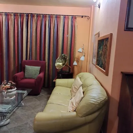 La Collina Villa *